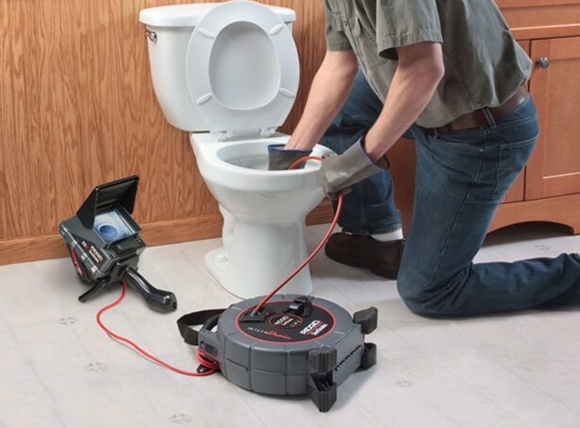 Công ty rút hầm cầu quận 3 có thi công về đêm, phục vụ 24/7